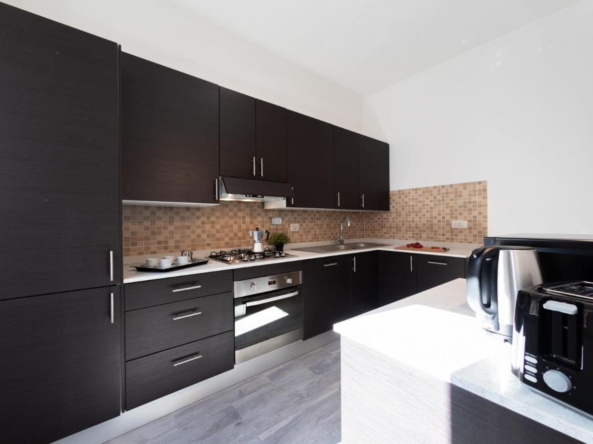 The Best Rent - Spacious Apartment Near Roma Termini Station Exterior foto