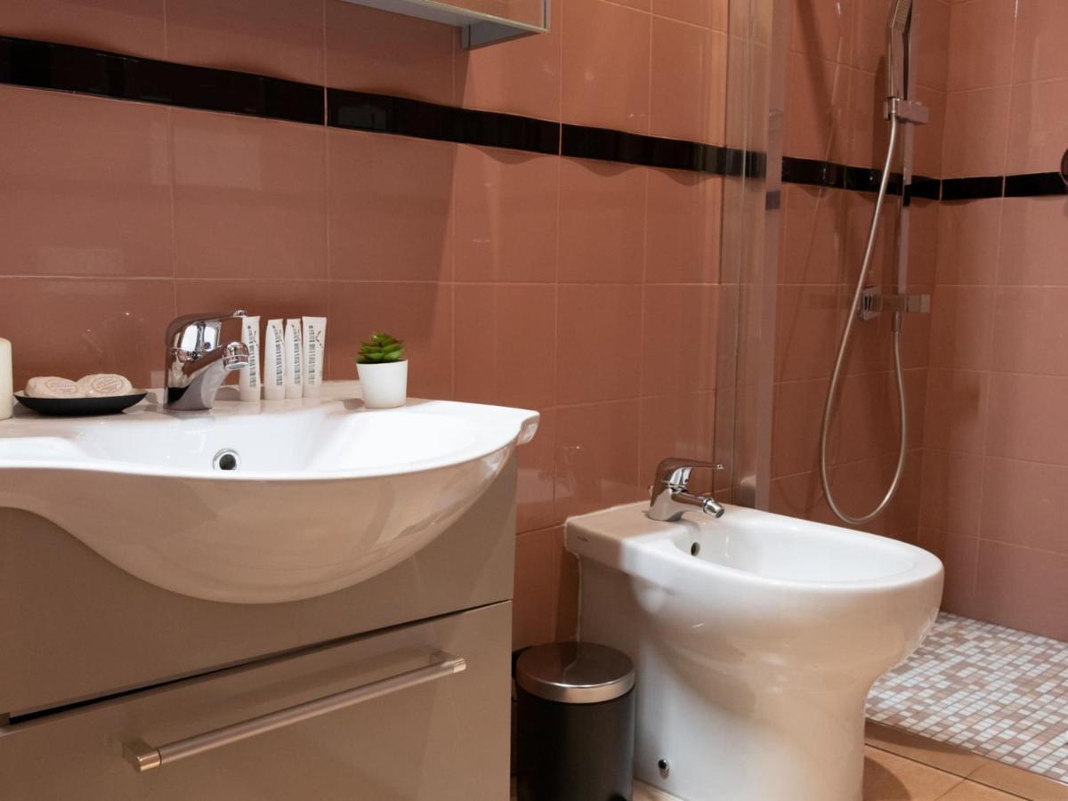 The Best Rent - Spacious Apartment Near Roma Termini Station Exterior foto